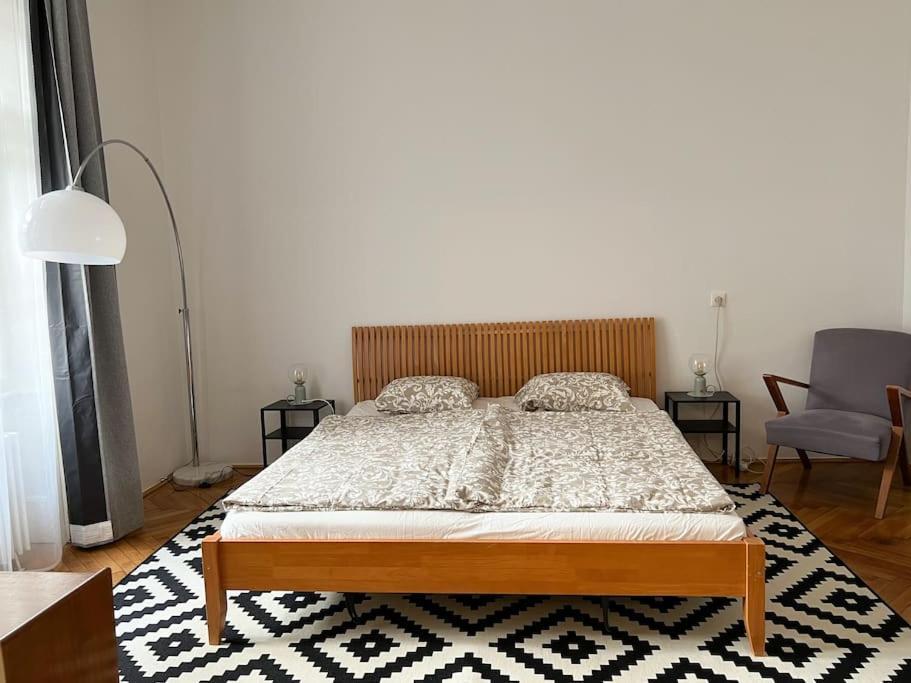 Authentic Buda Home Будапеща Екстериор снимка